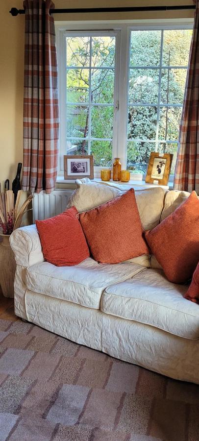 Bed and Breakfast Ha'Penny Acre Sherfield English Exterior foto