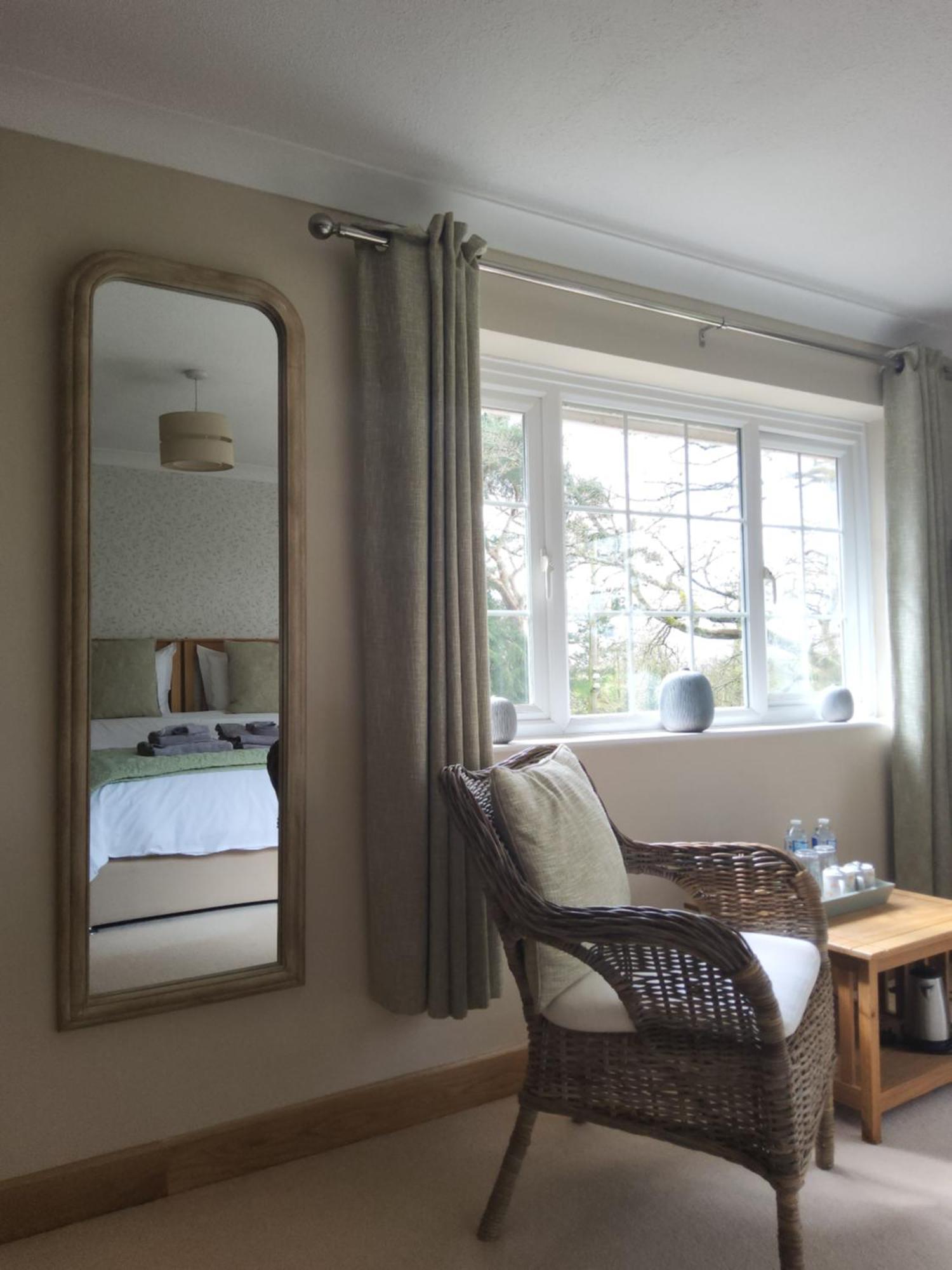 Bed and Breakfast Ha'Penny Acre Sherfield English Exterior foto