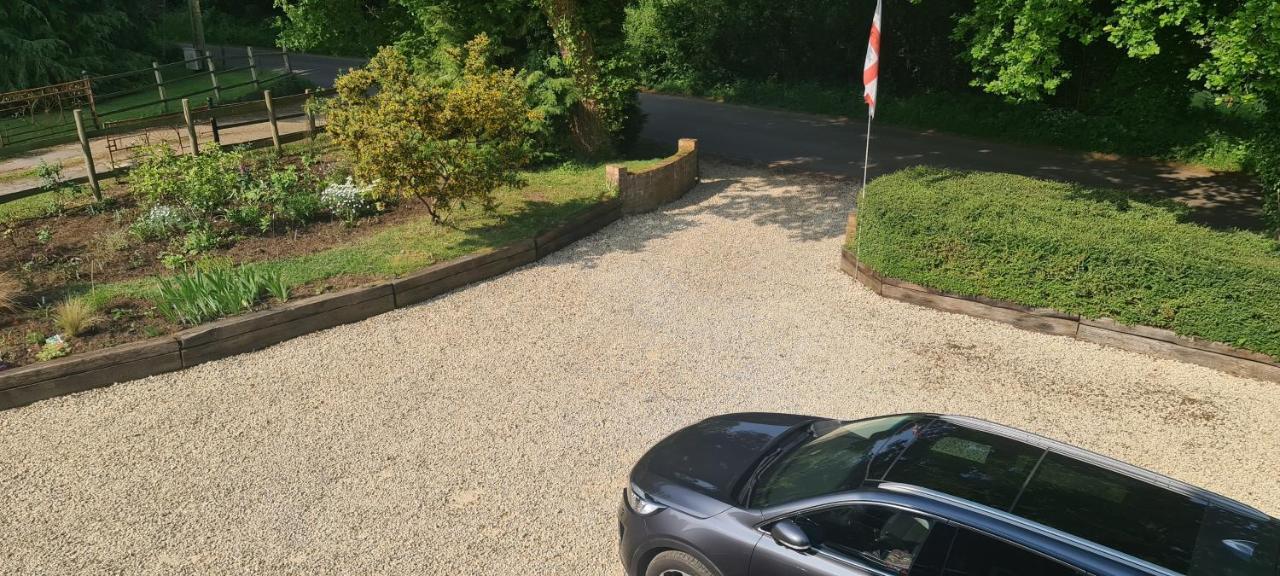 Bed and Breakfast Ha'Penny Acre Sherfield English Exterior foto